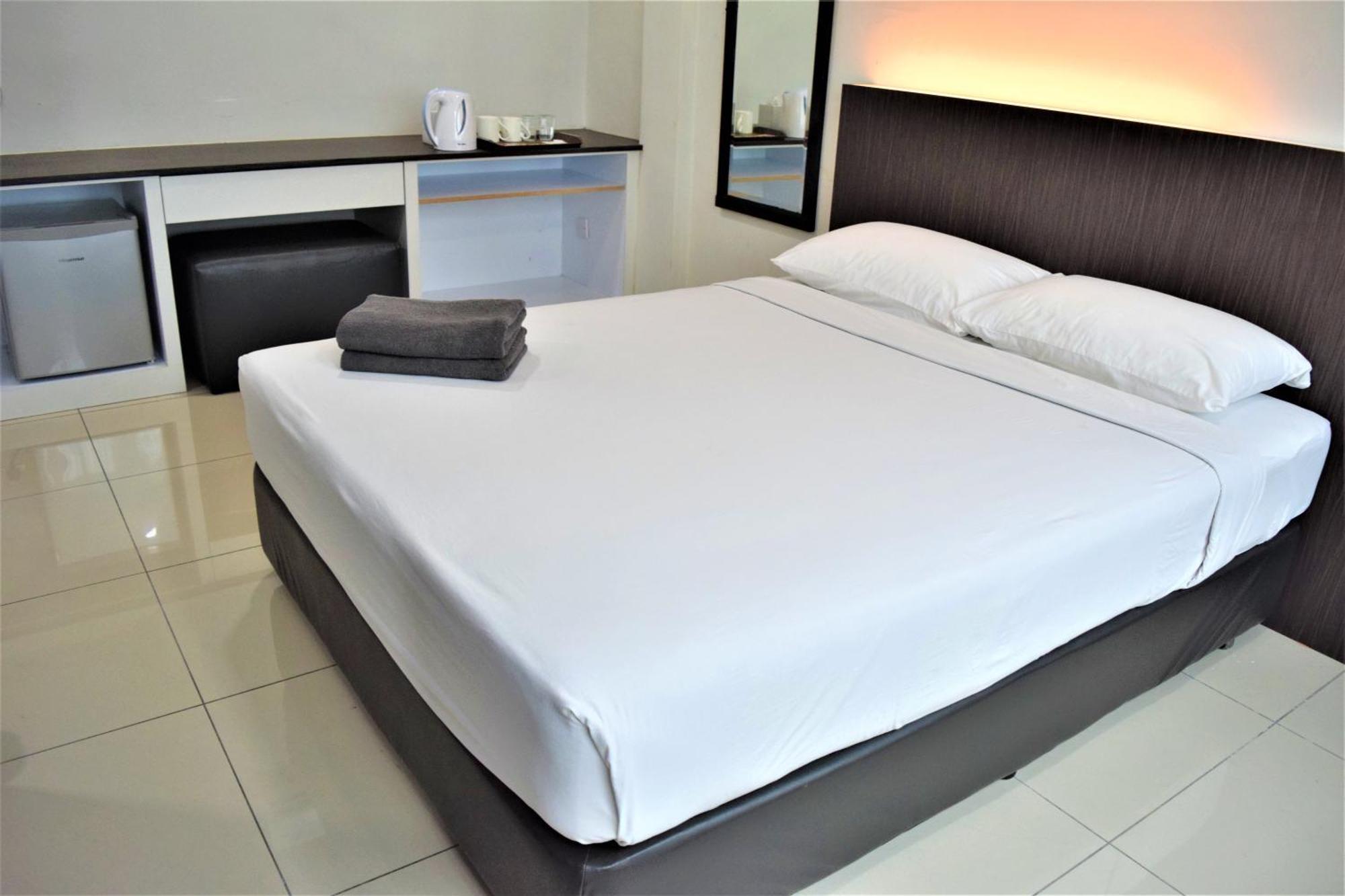 Desaru, Bayu Balau Beach Resort Bandar Penawar 外观 照片