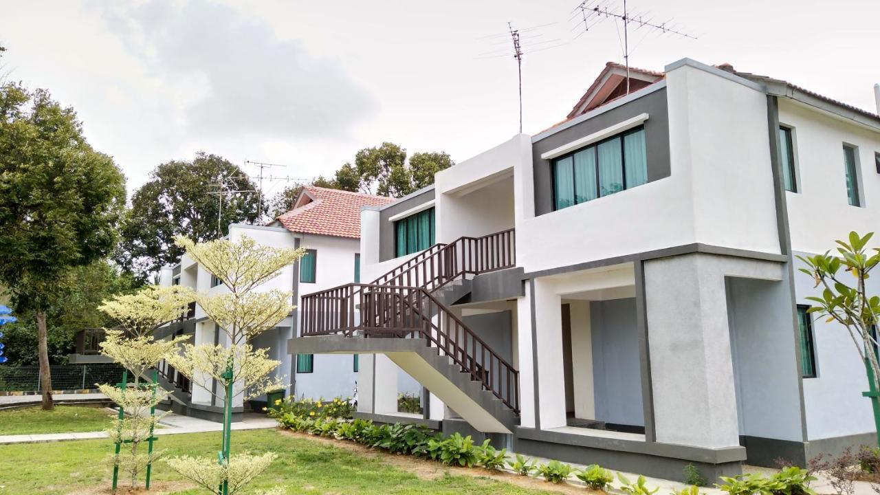 Desaru, Bayu Balau Beach Resort Bandar Penawar 外观 照片