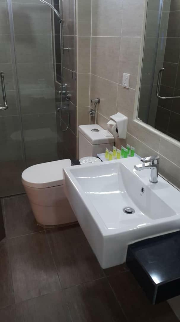 Desaru, Bayu Balau Beach Resort Bandar Penawar 外观 照片
